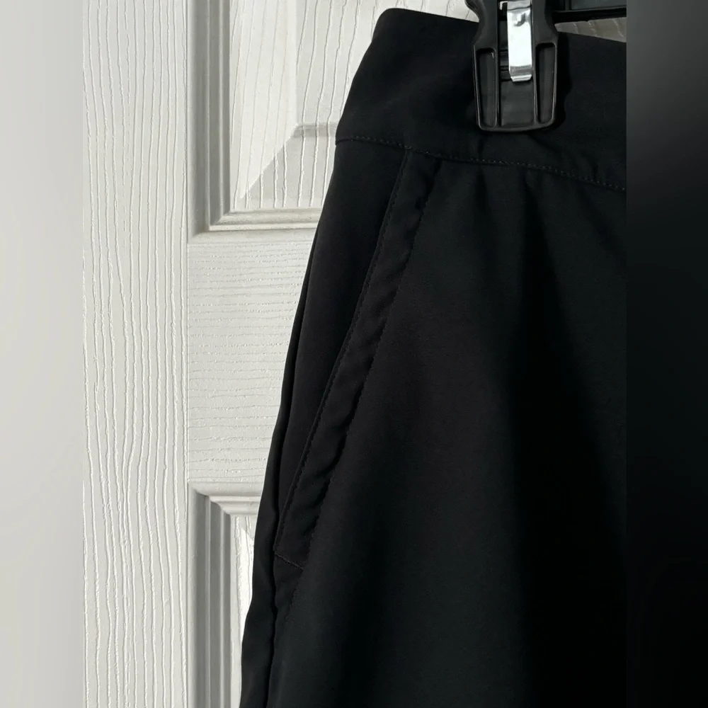 Nike Golf Black DriFit Skort Skirt Size 6 Pockets Athletic EUC